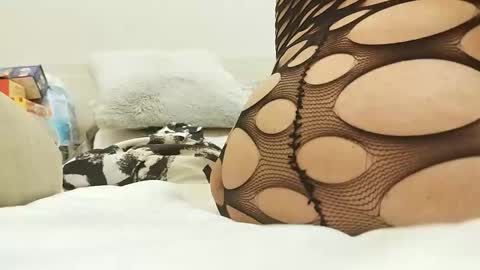 body69 online show from May 29, 3:53 am