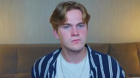 KEVINLEOCHARLY online show from July 6, 3:54 am