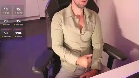 boiteasex online show from July 27, 6:19 am