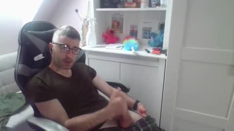 bojanin online show from May 17, 10:16 am