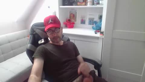 bojanin online show from May 25, 8:16 am