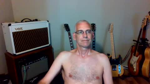 Carl online show from July 20, 11:24 am