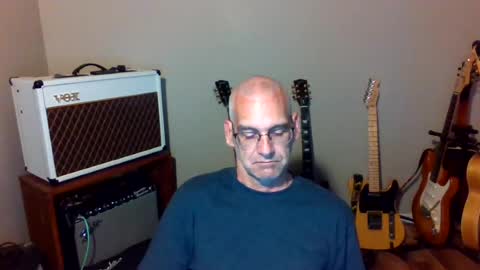 Carl online show from August 10, 1:07 am