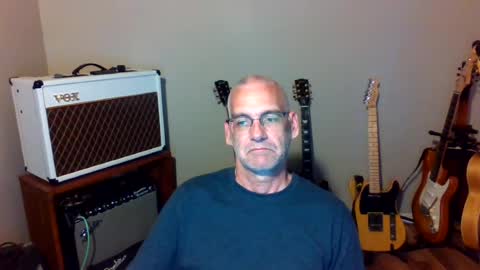 Carl online show from August 11, 12:23 am