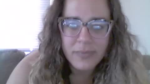 bongmamabear online show from July 6, 4:10 pm