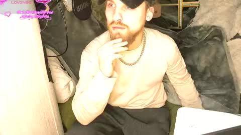 Bonnie and Clyde online show from March 15, 7:41 pm