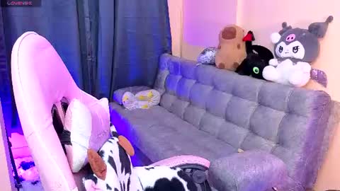Karen online show from July 7, 3:32 am