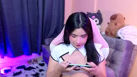 Karen online show from August 4, 5:37 am