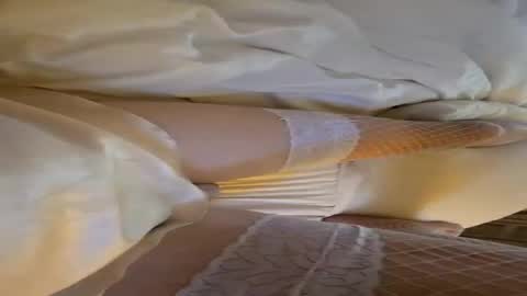 silky sissy sarah online show from July 4, 6:21 pm