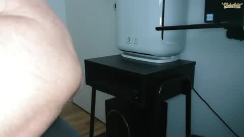 bonoboi online show from July 8, 11:47 am