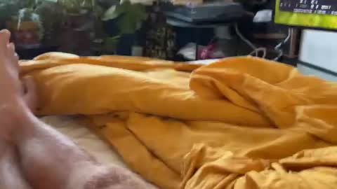 book worm online show from August 8, 5:51 am