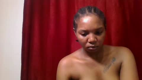 bootie_caramel online show from June 23, 6:03 am