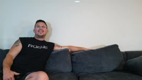 bootyandthebiceps online show from August 8, 2:06 pm