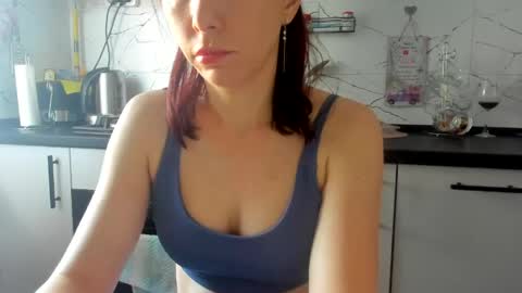 Klaras room online show from June 6, 8:53 am