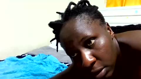 bootyliciouske online show from August 13, 8:23 pm