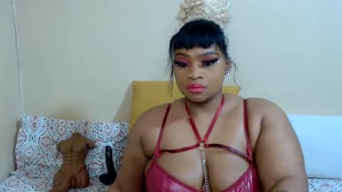 bootyshakerxxxx online show from August 14, 4:27 am