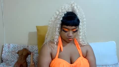 bootyshakerxxxx online show from August 15, 9:35 am