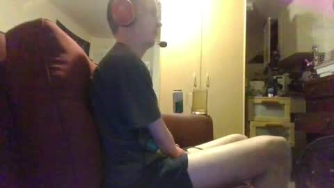 boredlul online show from August 1, 8:37 pm