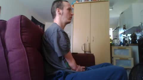 boredlul online show from August 2, 8:54 am