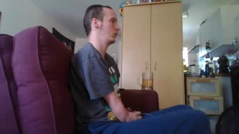 boredlul online show from August 2, 12:12 pm