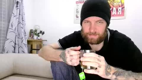 boredpunkdude666 online show from March 12, 3:48 am