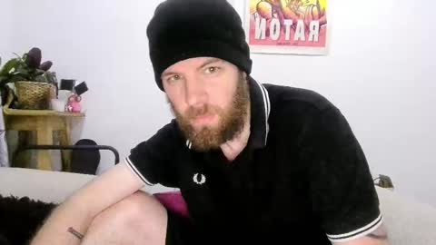 boredpunkdude666 online show from March 27, 1:43 am