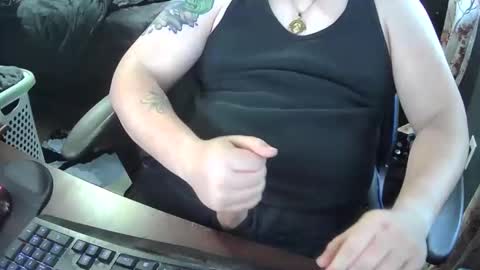 boredsubboy96 online show from April 4, 9:55 pm