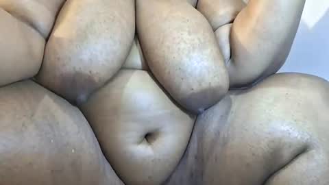 Boringbabe88 online show from August 10, 7:04 pm