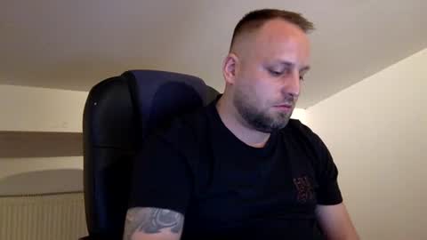 hugo online show from August 8, 2:22 am