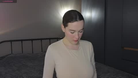 bornsexyesterday online show from August 1, 8:42 am