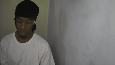 boss_playa98 online show from August 14, 1:53 am