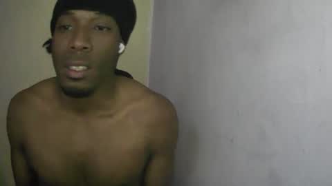 boss_playa98 online show from August 15, 12:47 am