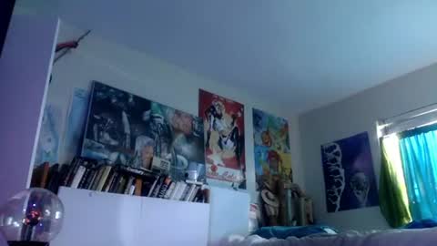 Bottomboo7 online show from August 10, 1:56 pm