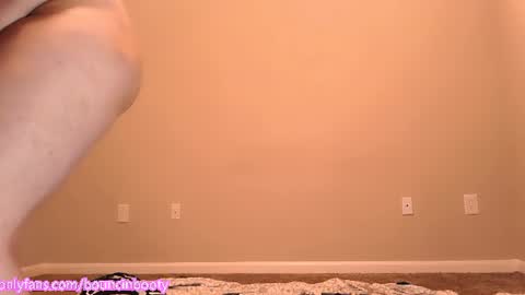 Pumpkin Butt BIRTHDAY MONTH online show from August 11, 5:31 am
