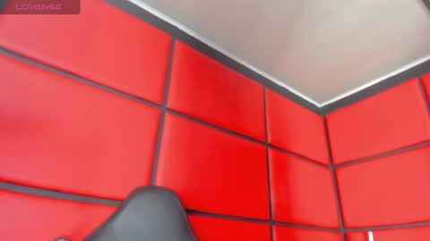 bouncing_bunnyxxx69 online show from July 31, 9:26 am
