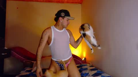 Miguel  online show from August 12, 2:30 pm