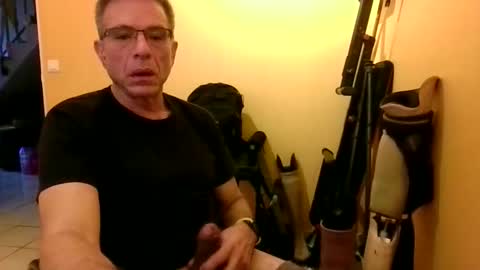 boyaroues online show from June 9, 6:36 pm