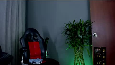boyc02_ online show from August 15, 2:26 am