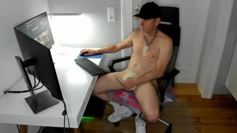Julian online show from July 23, 7:49 pm