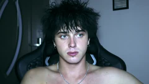 Boy from another city  online show from August 11, 4:03 am