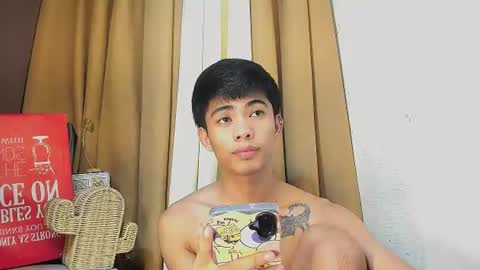HI IM JAMES DONT FORGET GIVE ME THUMBS UP AND JOIN TO MY FANCLUB online show from August 4, 6:10 am