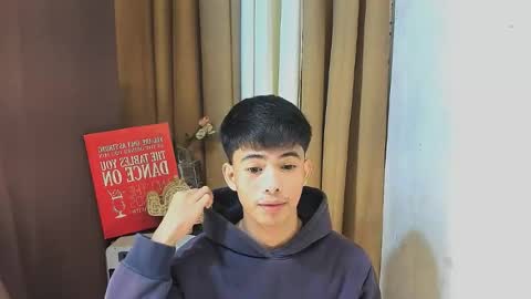 HI IM JAMES DONT FORGET GIVE ME THUMBS UP AND JOIN TO MY FANCLUB online show from August 16, 8:13 pm