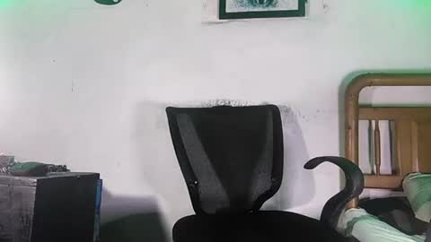andrew online show from July 20, 12:19 pm
