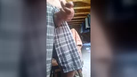 bpwolfe47 online show from August 16, 3:49 pm