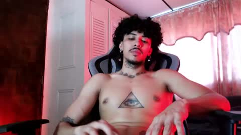 bra_c online show from August 11, 9:06 pm