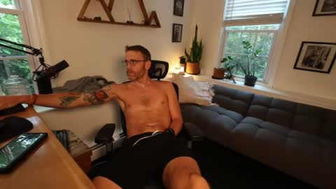 BradBronton online show from July 13, 11:28 am