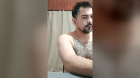 bradd_32 online show from August 2, 1:29 pm