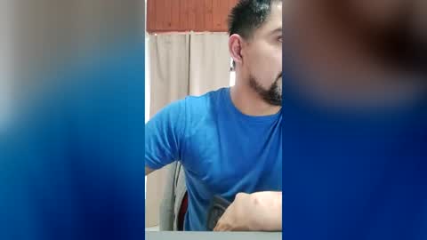 bradd_32 online show from August 6, 6:40 pm