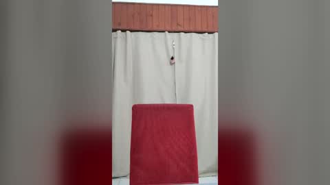 bradd_32 online show from August 14, 12:31 pm
