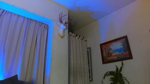 Bradley Martinez online show from July 29, 1:01 am
